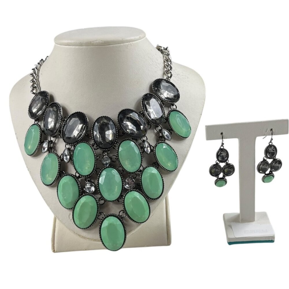 Simply Vera Vera Wang Necklace & Earring Costume Jewelry Set Aqua Silvertone